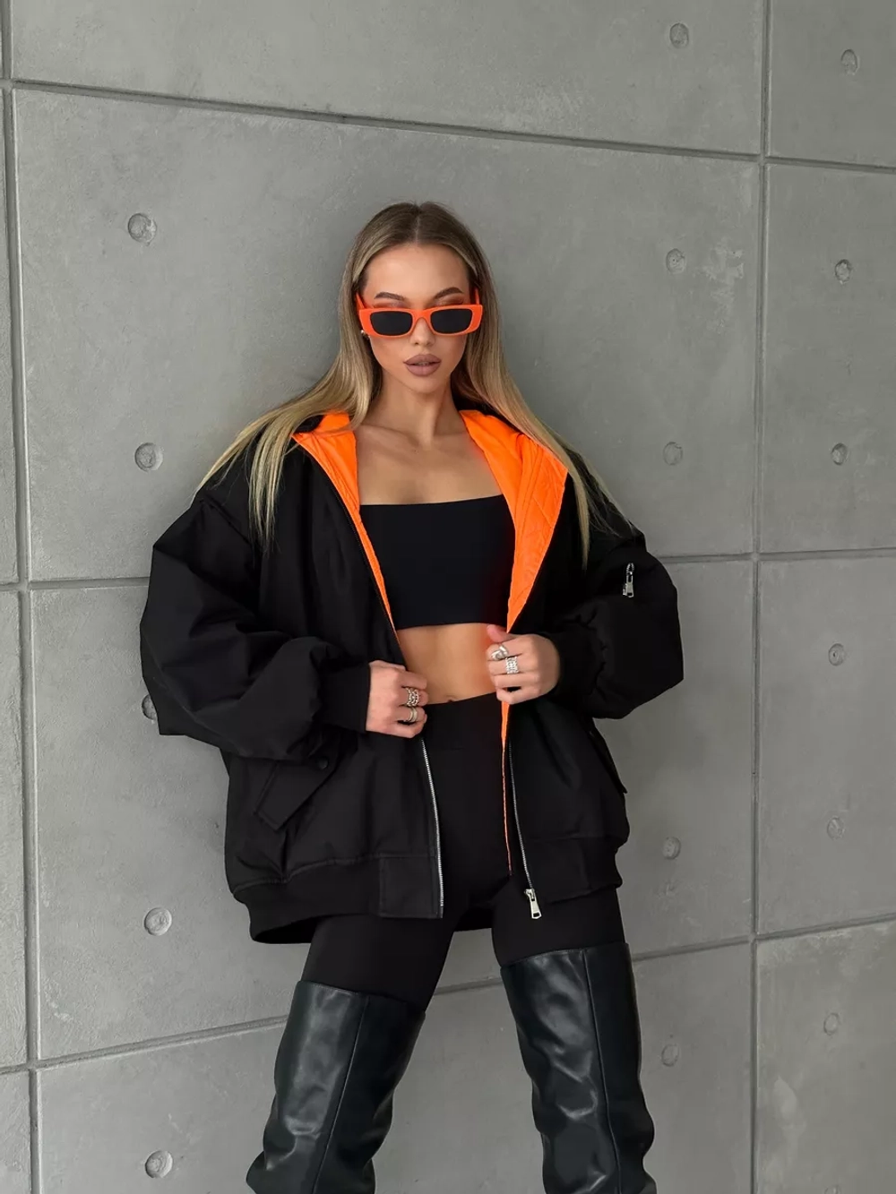 Бомбер оверсайз утепленный осень