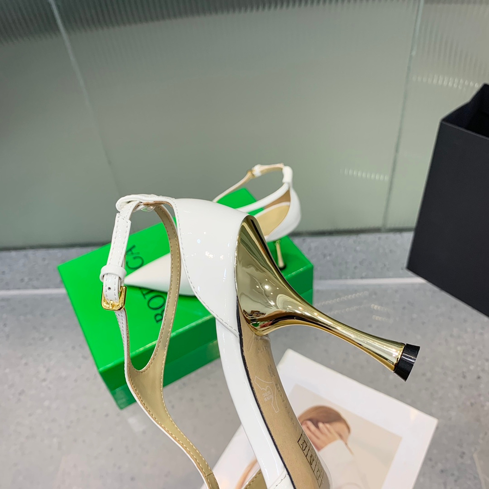 Bottega Veneta Rocket T-Bar Pump 9 cm