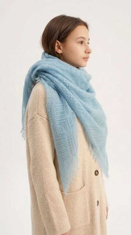 Оренбургский пуховый платок-паутинка А160-04 голубой