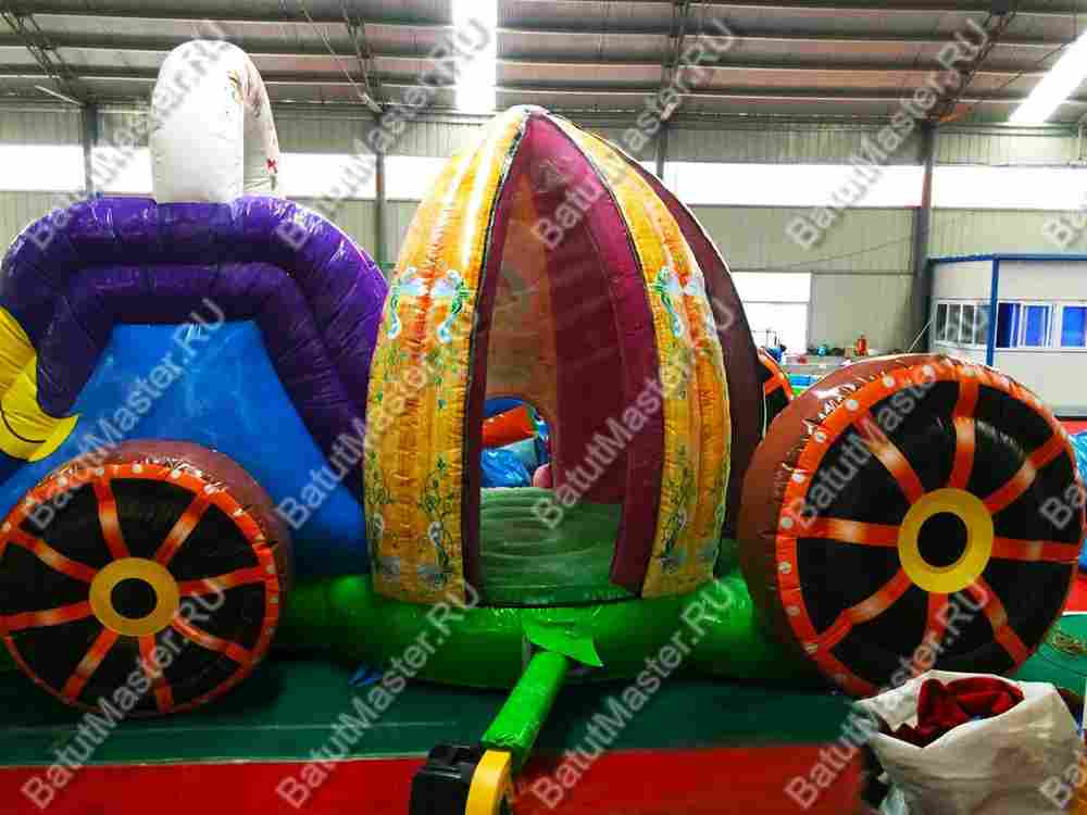 Надувной батут "Сказочная карета" 6*2,5*4 м