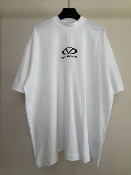 Футболка Vetements