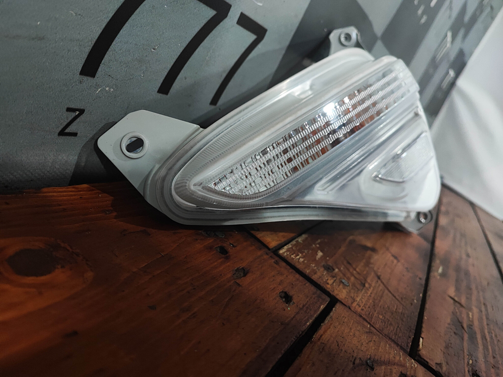 ПТФ передняя правая Kia Cerato 4 (BD) 18-21 Б/У Оригинал 92306M6000