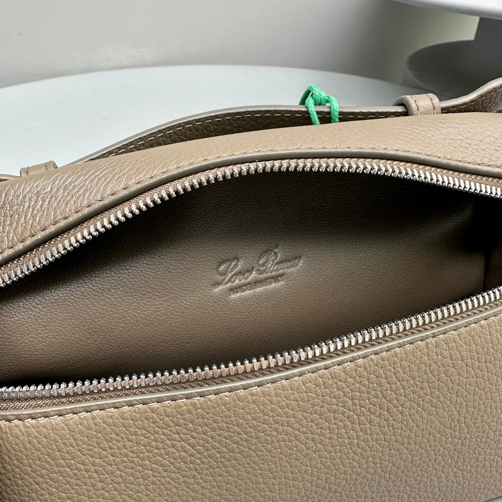 Loro Piana Extra Pocket L19