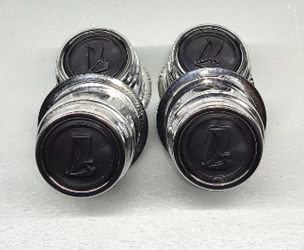 Колпак ступицы 2105-07 металл (к-т 4шт) ЗАВОД (мл-0109)