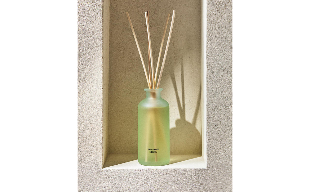 Zara Home Аромадиффузор Sunshine Neroli 200 мл, тростниковые палочки микадо, аромат цветочный, Розовый