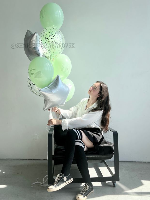 Воздушные шары на 1 сентября «Современный стиль» в мятном и серебристом гамме (10 шаров) №1/74