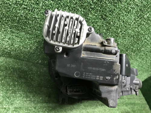 Фара левая Audi A4 B9 (2015-2020) LED