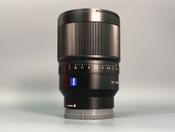 Sony Carl Zeiss Planar T* FE 35mm 1.4 ZA