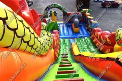 Профессиональный надувной батут "Гранд-саванна" 17*10*9 м