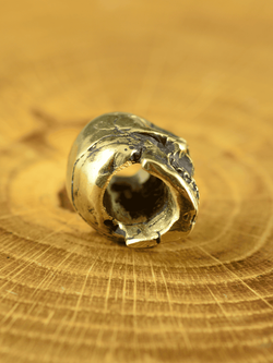Бусина «Череп» из латуни