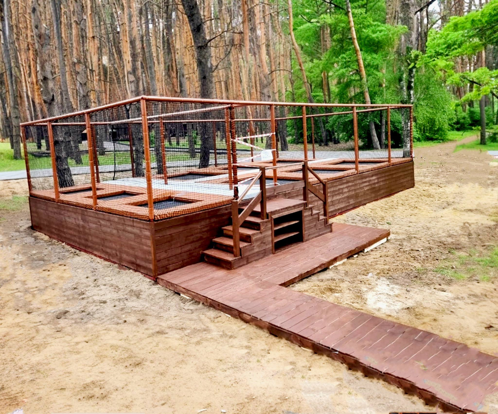 Батутный комплекс с ограждением - БК100 - 9 батутов