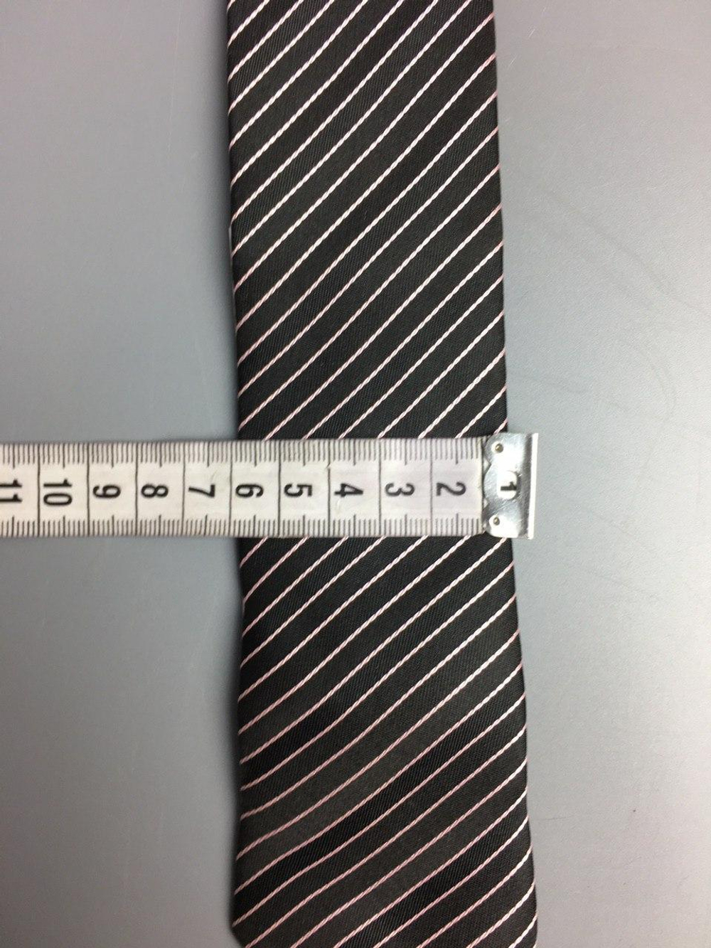 Галстук в полоску