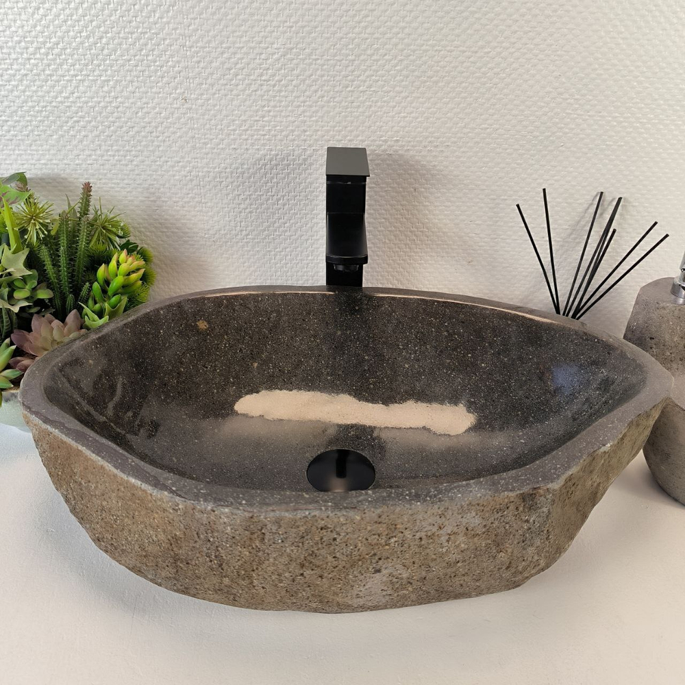 Раковина из речного камня RS-65383 58*36*15 0857