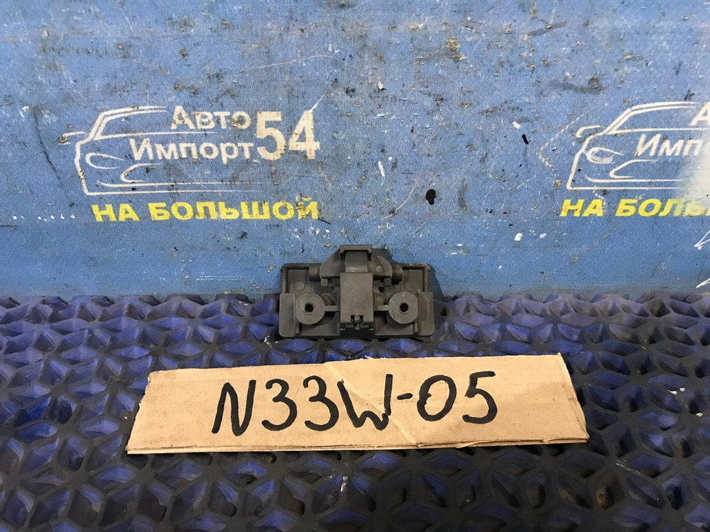 Бардачок пассажирский MITSUBISHI CHARIOT 1995