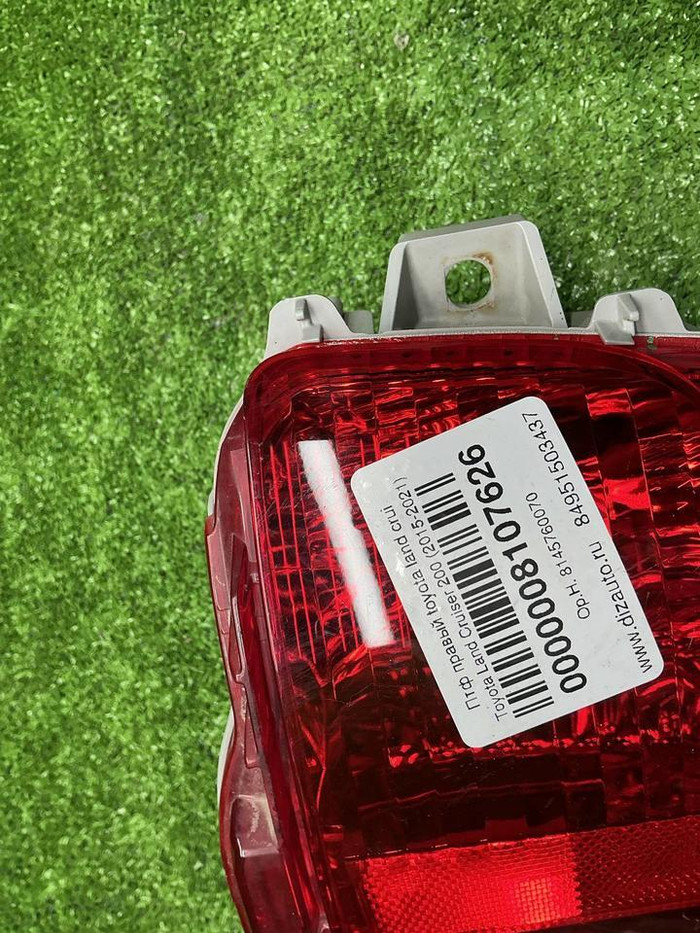 ПТФ правый Toyota Land Cruiser 200 (2015-2021)