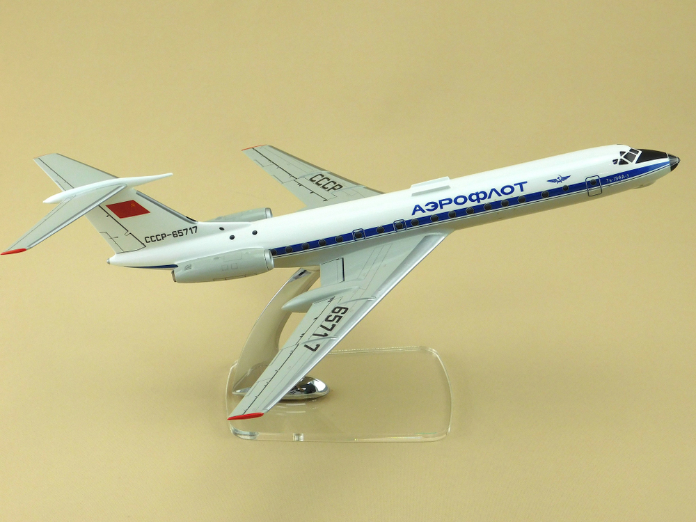 Модель самолета Ту-134А-3 (М1:100, Аэрофлот СССР-65717)