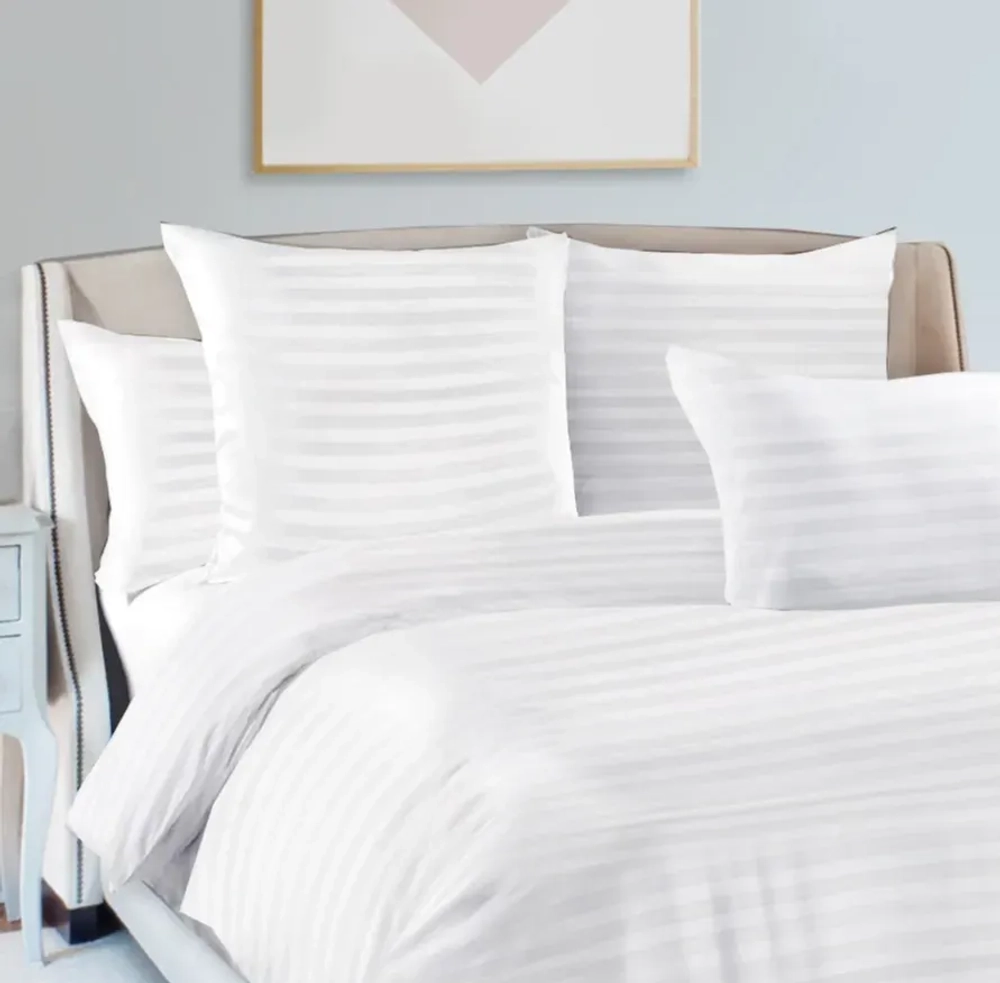 Комплект постельного белья 1,5сп. WHITE LINE, сатин