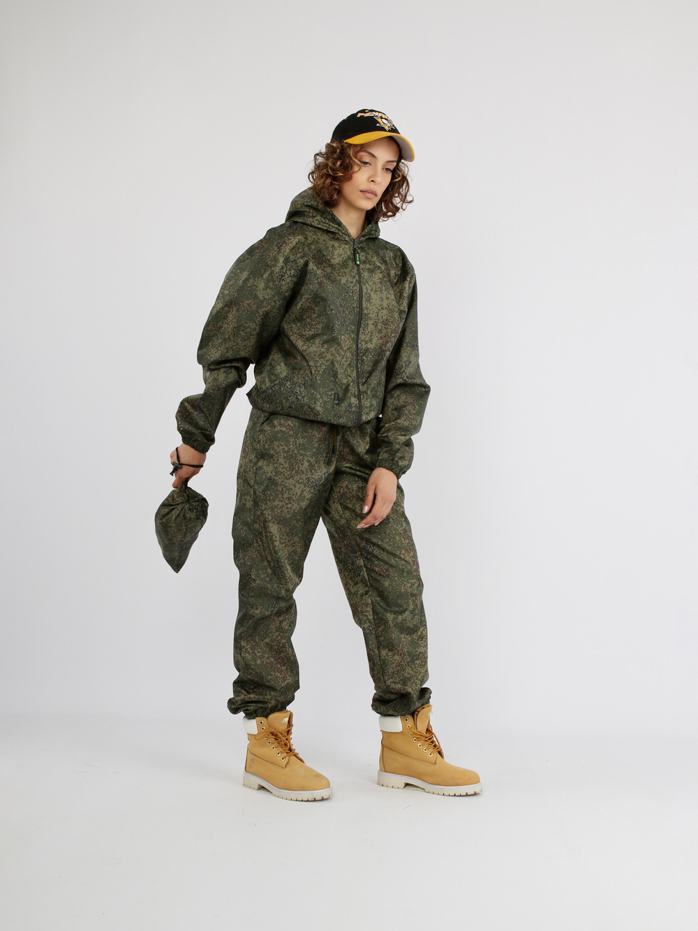 Костюм для активного отдыха Prival Ветровлагозащитный, женский, кмф Пиксель