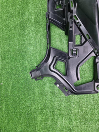 Кронштейн ПТФ правый BMW X1 F48 (2019-2022)