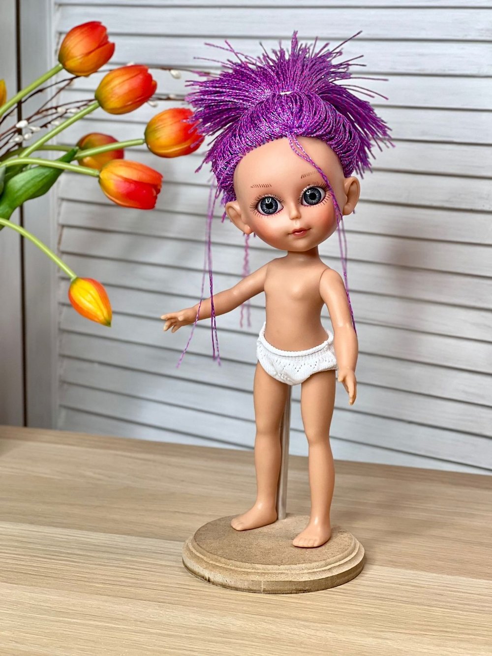 Кукла Nines виниловая 30см Dainty без одежды (2440W1)