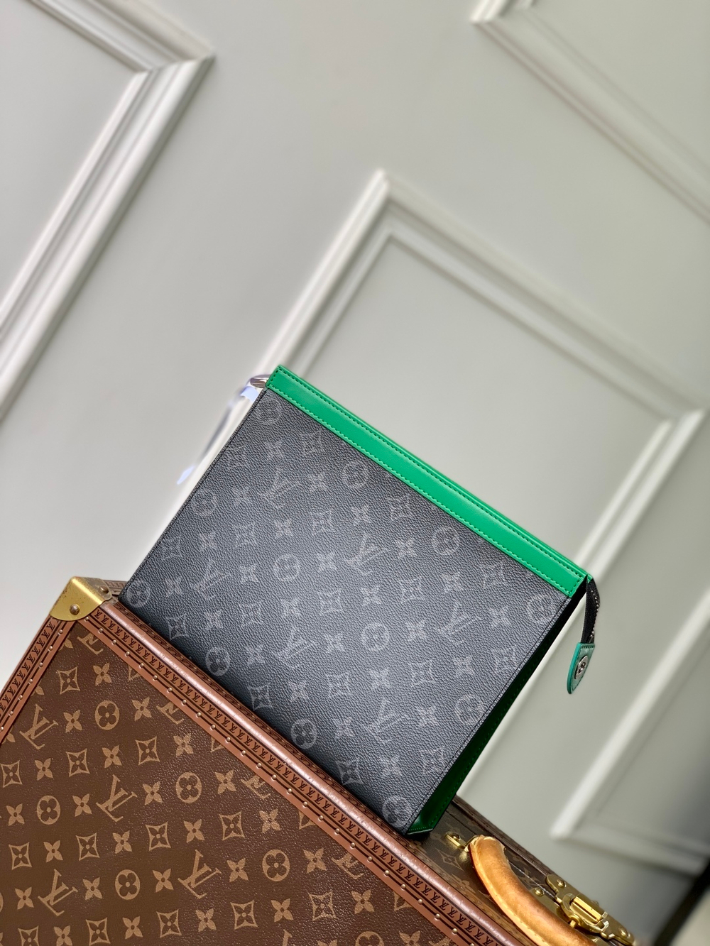 Louis Vuitton Pochette Voyage MM