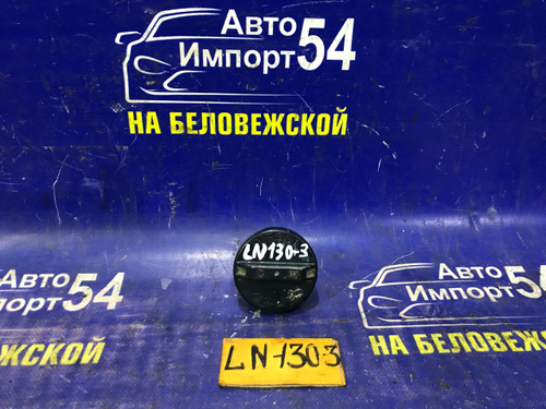 Пробка бензобака TOYOTA HILUX SURF 1992