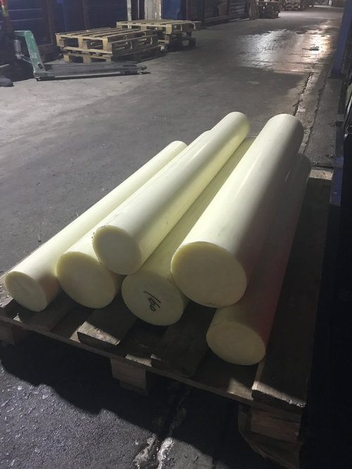 Капролон стеклонаполненный 170 мм