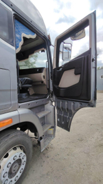 FAW JH6 4x2 Седельный тягач ORYX (Дизельный, 11,6 л, 453 л.с., АТ)