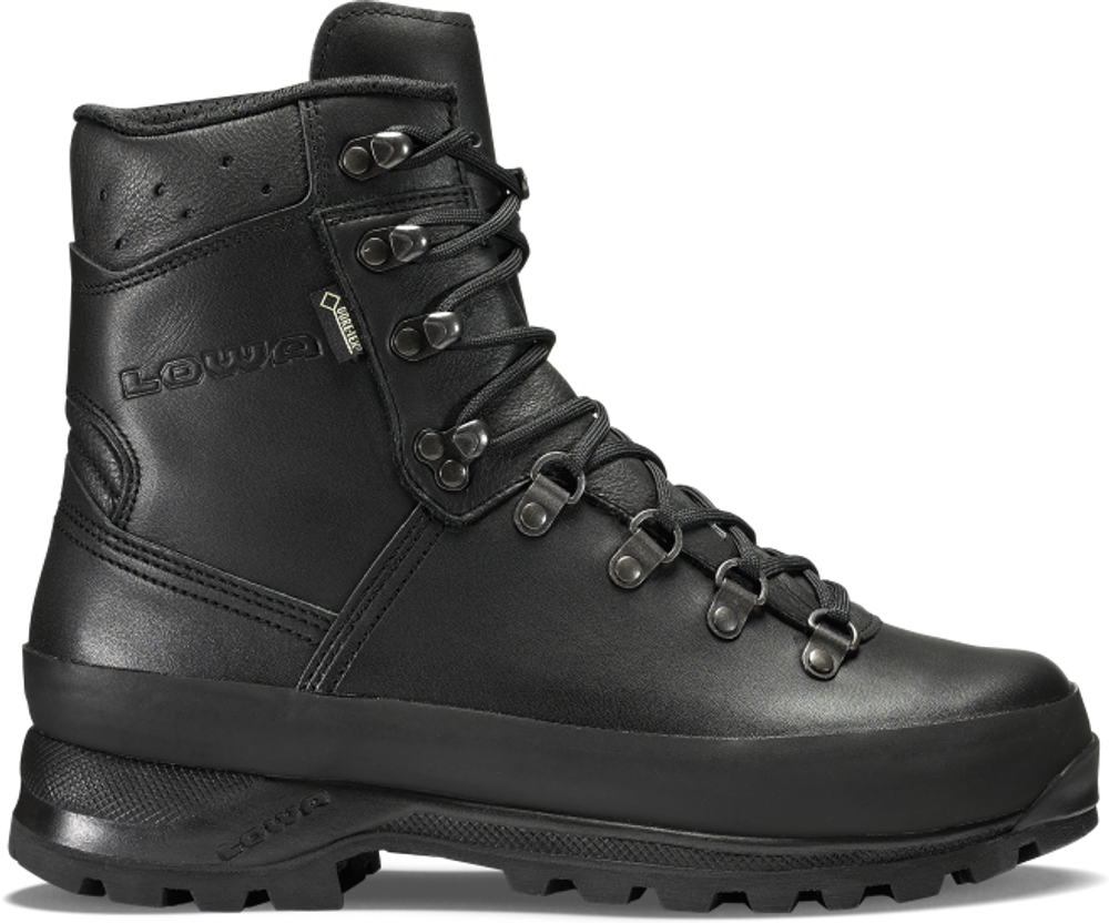 Ботинки Lowa Mountain Boot GTX - Black