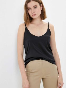 Топ на бретелях