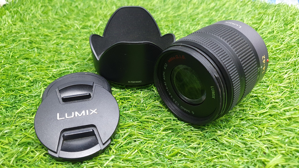 Panasonic 14-42mm f/3.5-5.6 Aspherical