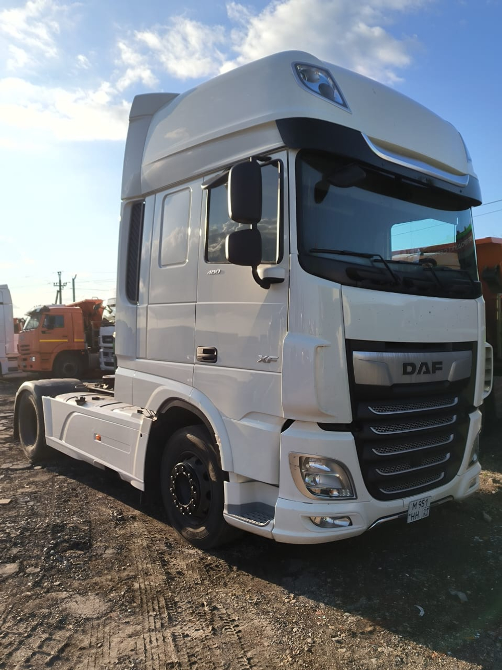 DAF XF 4x2 Седельный тягач XF 480 FT (Дизельный, 12,9 л, 483 л.с., АТ)