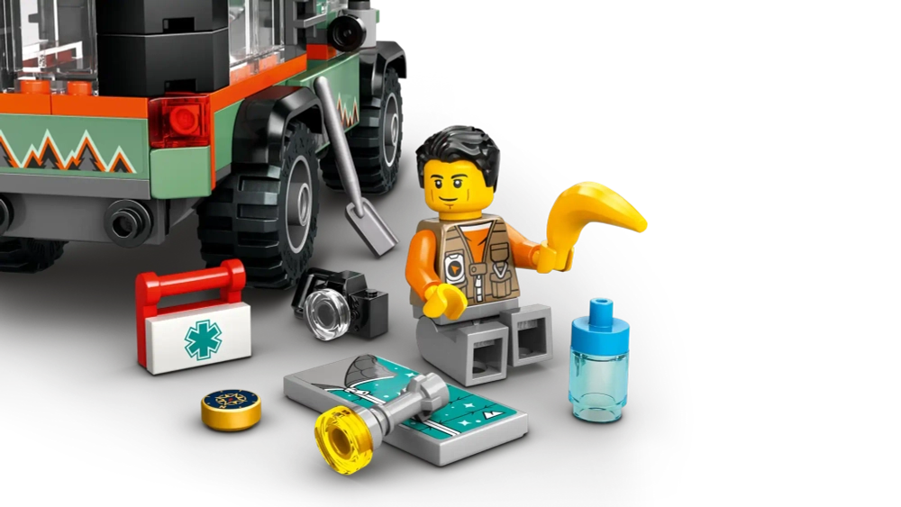 Конструктор LEGO City 60447 Горный грузовик для бездорожья 4x4