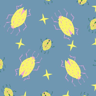 Желтые жучки и звёздочки на голубом фоне. Yellow beetles and stars on blue background