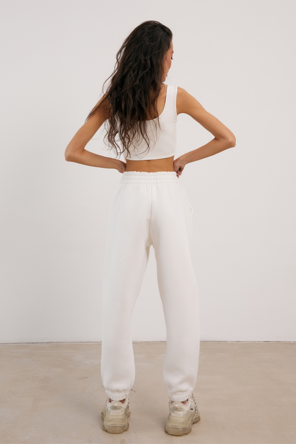 Джоггеры OVERSIZE, с начесом, молочные