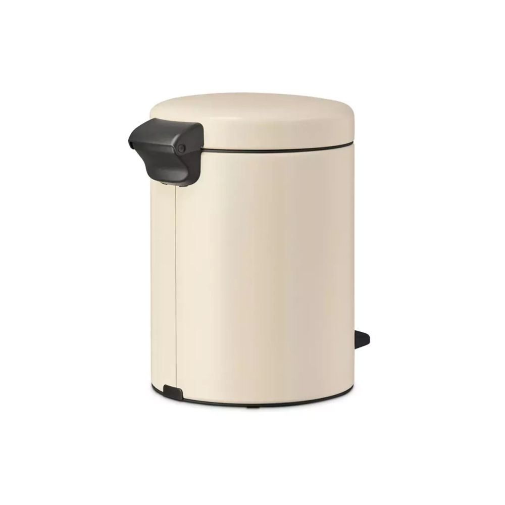 Brabantia - Контейнер для мусора NewIcon 5л, мягкий бежевый / артикул   149900  / GTIN 8710755149900