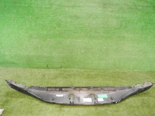 Накладка заднего бампера Aston Martin DBX (2019-н.в.)