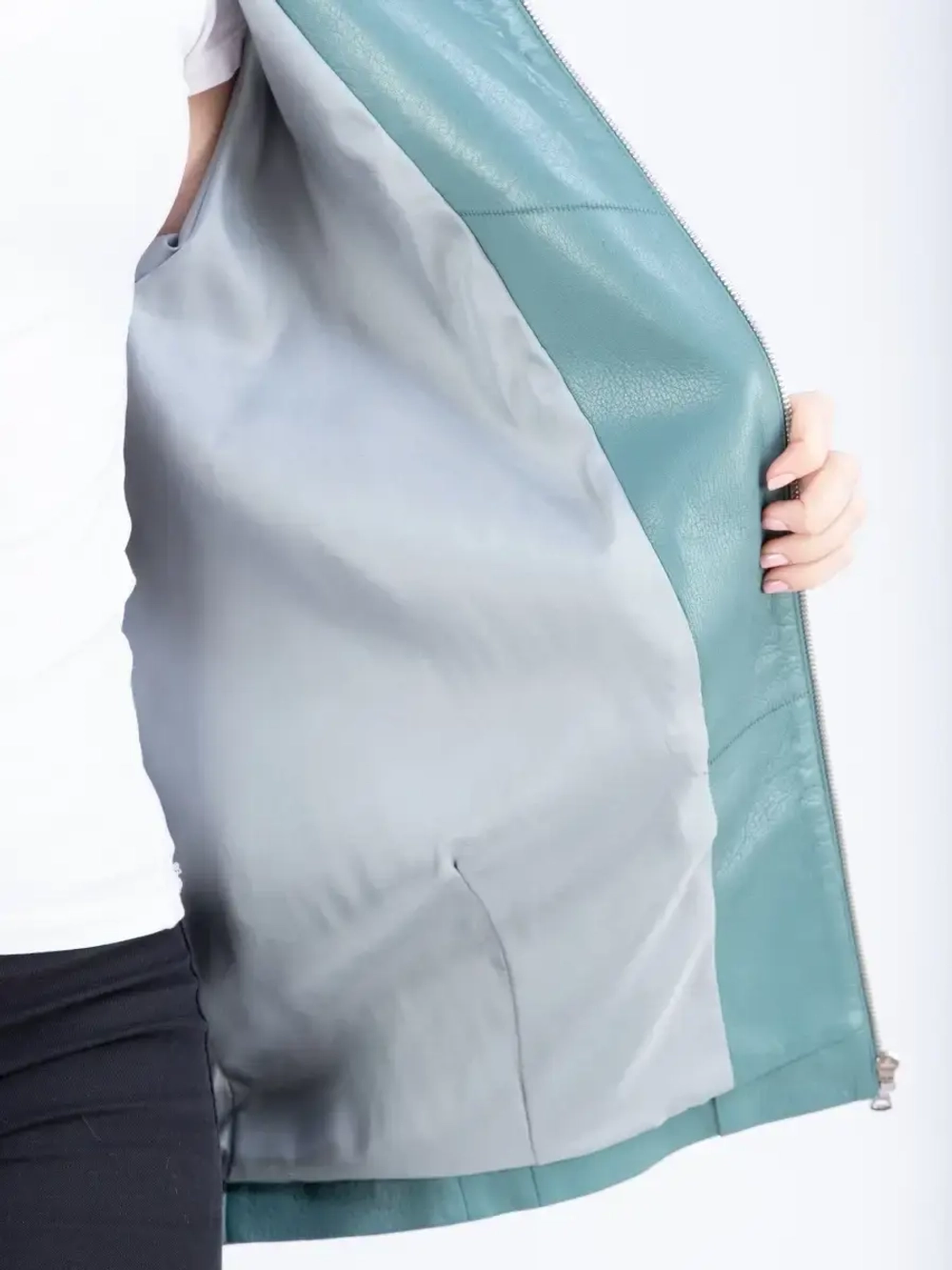 Куртка женская кожаная большие размеры