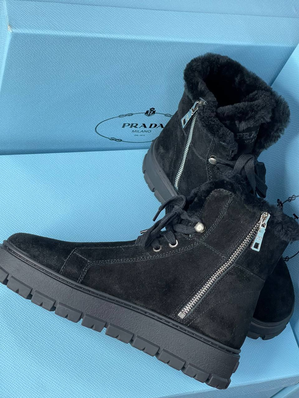 Ботинки Prada