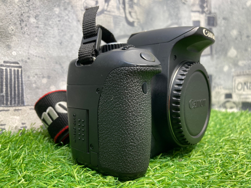 Canon 650D 49.800 кадров