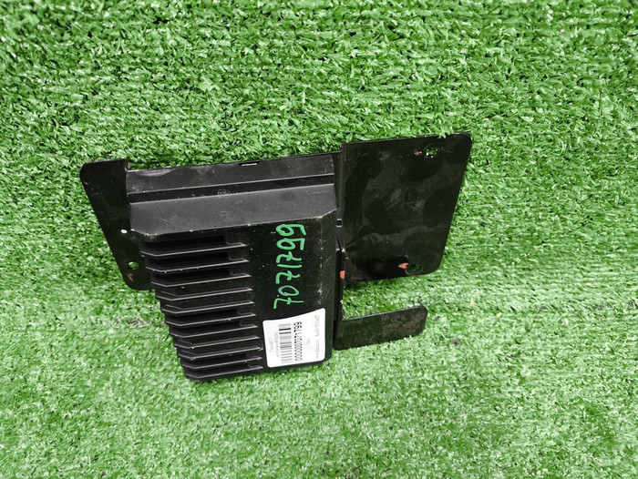 Усилитель акустич. системы Chery Arrizo 8 (22-нв)