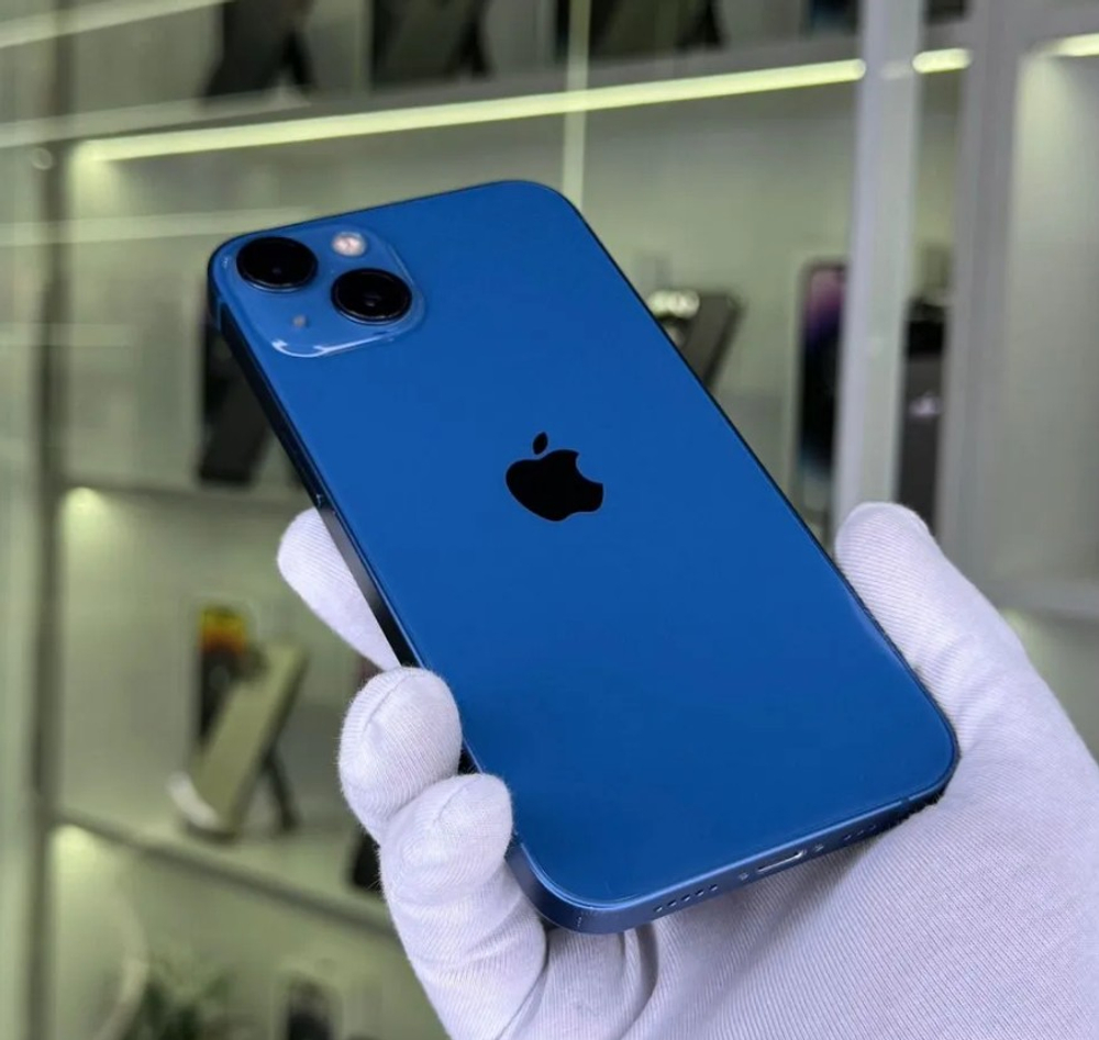 iPhone 13, 128 ГБ б/у
