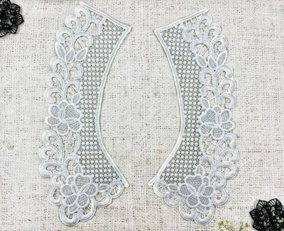 Воротник, р. 24,5х8 см, молочный