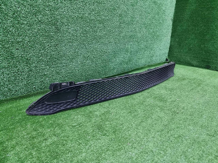 Решетка переднего бампера Mercedes CLA C118 19-23