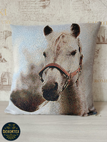 Декоративный гобеленовый чехол для интерьерной подушки Белый конь 38*38