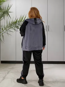 Костюм со стразами УК-321-4 Fabrika