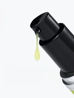 CELIMAX Сыворотка подтягивающая с ретинолом и микроиглами The Vita−A Retinol Shot Tightening Serum (30 мл)