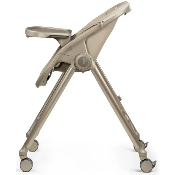 Стульчик для кормления Peg-Perego Living Space Sand