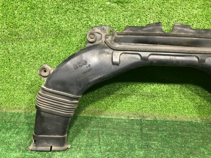 Воздуховод воздушного фильтра Lexus LS 4 (2008-2017)