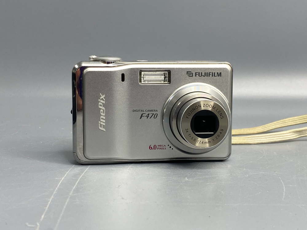Fujifilm FinePix F470